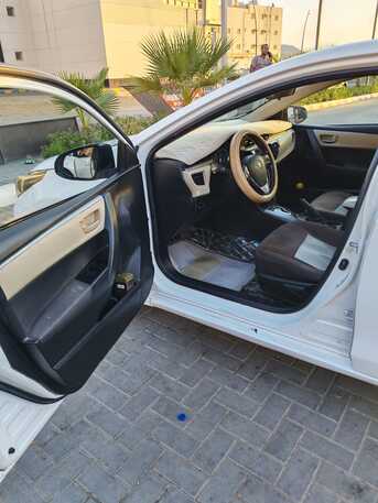 Madinah, Vehicles, Cars & Trucks , SAR 32000,  Toyota Corolla,  2016,  Automatic,  370000 KM,