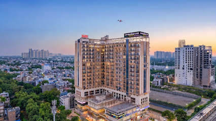 Greater Noida, Restaurants, Hotel Near Commercial Area Haibatpur Noida