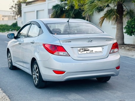 Manama, Vehicles, Cars & Trucks , BHD 1650,  Hyundai Accent,  2013,  143000 KM,  Passing March 2027 - Alloy Wheels