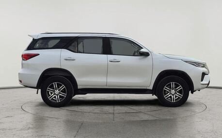 Riyadh, Equipment Rental, TOYOTA FORTUNER AVAILABLE FOR MONTHLY RENT