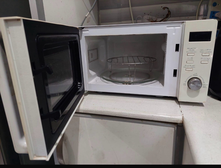 Olaya, Household Items, SAR 175,  Kenwood Microwave For Sale
