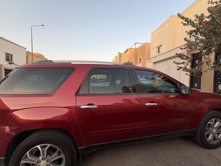 Riyadh, Vehicles, Cars & Trucks , SAR 25000,  Gmc Acadia,  2014,  Automatic,  230400 KM,  First Owner, New Istimara And Fahas