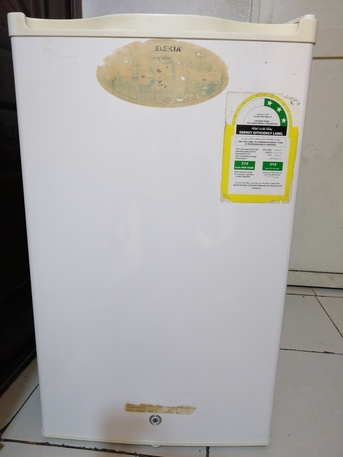 Riyadh, Appliances, SAR 200,  Elekta Refrigerator 140 Liter With LG Compressor