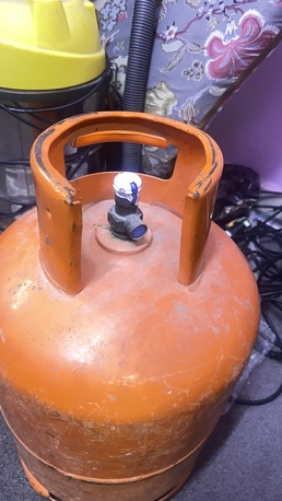 Dammam, Free Items, SAR 210,  Gas Cylinder Available Full Any Interest Tell Me