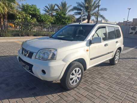 Manama, Vehicles, Cars & Trucks , BHD 1850,  NISSAN XTRAIL,  2012,  Automatic,  25000 KM,    GOOD CONDITION.