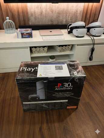 Riyadh, Video Games, SAR 3500,  PS5 LIMITED EDITION 30th Anniversary With Extra Controller