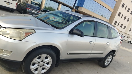 Hara, Vehicles, Cars & Trucks , SAR 14000,  Chevrolet Traverse,  2009,  Automatic,  230000 KM,   Sale