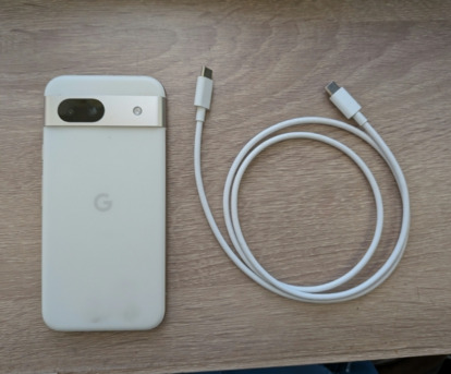 Al Malaz, Mobile Phones, SAR 800,  Google Pixel 8A (Porcelain)