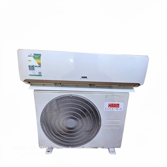 Al Malaz, Air Conditioners, SAR 1100,  Like New  Haam Gold Air-conditioner For Selling