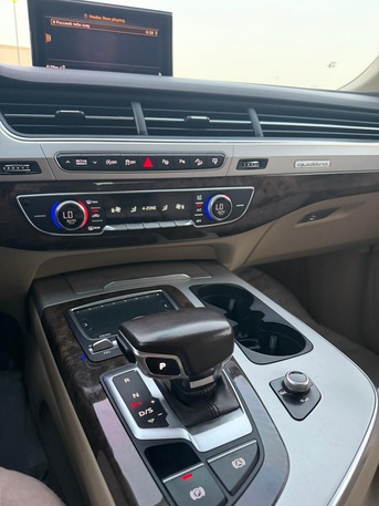 Riyadh, Vehicles, Cars & Trucks , SAR 67000,  AudiQ7 S Line,  2016,  Automatic,  286669 KM,  Audi Q7 S-line