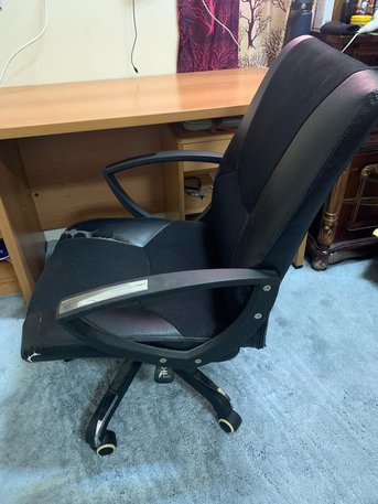 Tabuk City, Furniture, SAR 300,  Solid Wooden Table + 2 End Table With Drawer + Office Chair  Location Tabuk Olaya