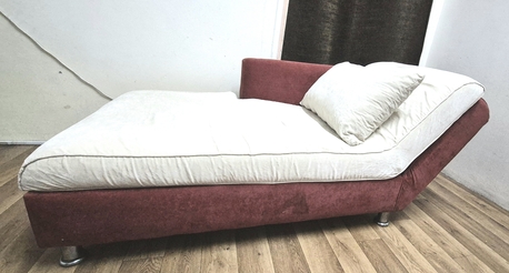 Al Jubail Al Balad, Furniture, SAR 300,  Sofa (Areeka)