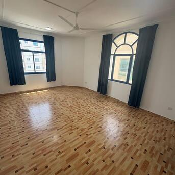 Manama, Apartments, Flats, Houses & Villas, BHD 280/month,  Furnished,  2 BR,  We Have 2 Bhk Flat With Ewa Semi Furnished In Adiliya