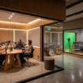 Professional Podcast Room Dubai For High-Quality Recordings