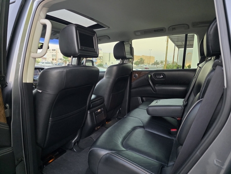 Manama, Vehicles, Cars & Trucks , BHD 7800,  Infiniti QX80,  2016,  Automatic,  150000 KM,   V8 400hp