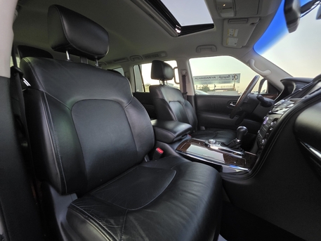 Manama, Vehicles, Cars & Trucks , BHD 7800,  Infiniti QX80,  2016,  Automatic,  150000 KM,   V8 400hp