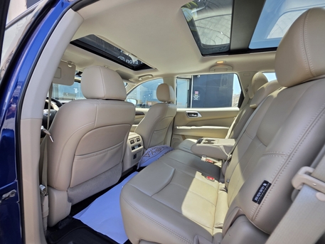 Manama, Vehicles, Cars & Trucks , BHD 6500,  Nissan Pathfinder,  2019,  Automatic,  84000 KM,   SV