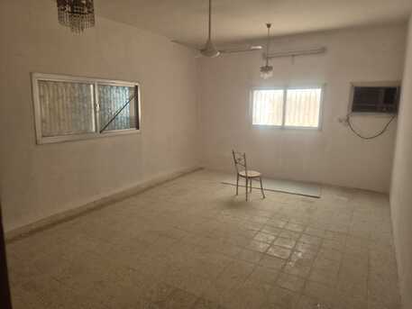 Al Rabwah, Bedspace For Rent, SAR 550/month,  250 Sq. Feet,  Bedroom Space Available For Executive Bachelor Rabwa Exit 14 Near Hayat National Hospital