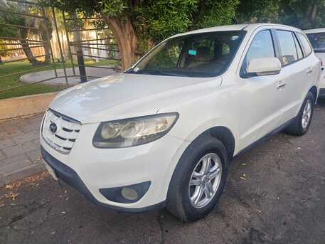 Riyadh, Vehicles, Cars & Trucks , SAR 24000,  Hyundai Santa Fe,  2012,  Automatic,  350 KM,  Used Car Price Negotiable