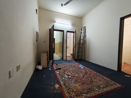 Manama, Apartments, Flats, Houses & Villas, BHD 140/year,  1 BR,  Ras Ruman:- Groundfloor 1Bhk Flat On Rent With Ewa..