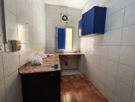 Manama, Apartments, Flats, Houses & Villas, BHD 140/year,  1 BR,  Ras Ruman:- Groundfloor 1Bhk Flat On Rent With Ewa..