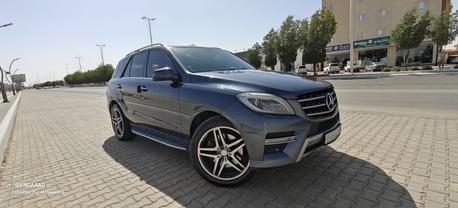 Khobar, Vehicles, Cars & Trucks , SAR 40000,  Mercedes-Benz,  2013,  Automatic,  269000 KM,  SUV  ML350