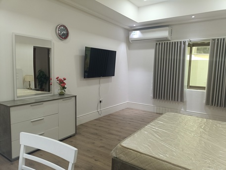 Mahooz, Apartments, Flats, Houses & Villas, BHD 220/month,  Studio,  120 Sq. Meter,  Fully Furnished Spacious Studio Flat With Ewa