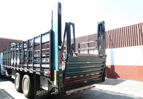 New York, Automotive, Burbank Lift Gate Refurbishing