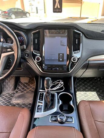 Riyadh, Vehicles, Cars & Trucks , SAR 42000,  Changan CS95,  2020,  Automatic,  150000 KM,   2.0 Turbo For Sale