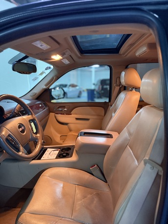 Riyadh, Vehicles, Cars & Trucks , SAR 50000,  Gmc Yukon XL,  2011,  Automatic,  149000 KM,   SLT