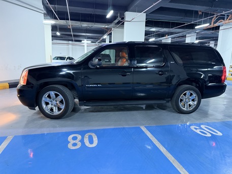 Riyadh, Vehicles, Cars & Trucks , SAR 50000,  Gmc Yukon XL,  2011,  Automatic,  149000 KM,   SLT