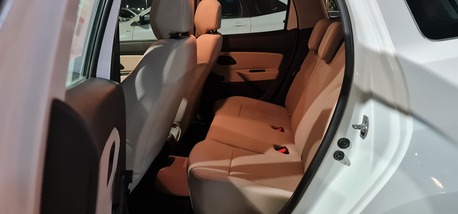 Khobar, Vehicles, Cars & Trucks , SAR 32000,  Renault Duster,  2019,  Automatic,  180301 KM,  DUSTER, Fully , Model , White, Parking Sensors. Accident Free In Amazing Cond