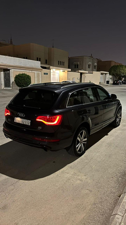 Riyadh, Vehicles, Cars & Trucks , SAR 15000,  Audi Q7 Premium,  2010,  Automatic,  350000 KM,  Audi Q7     Full Options