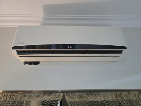 Riyadh, Air Conditioners, SAR 1000,  4 X Split AC