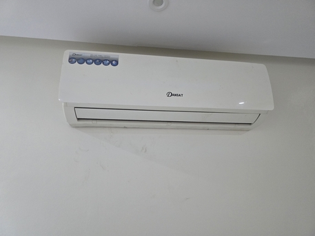Riyadh, Air Conditioners, SAR 1000,  4 X Split AC