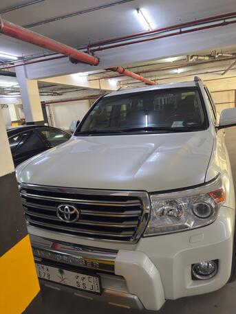Dammam, Vehicles, Cars & Trucks , SAR 125000,  TOYOTA LAND CRUISER V8 GXR - Cash; 2015; USED,  2015,  Automatic,  280000 KM,  TOYOTA LAND CRUISER V8 GXR - Cash; ; SINGLE OWNER