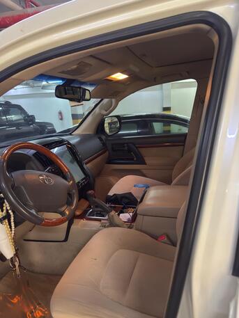Dammam, Vehicles, Cars & Trucks , SAR 125000,  TOYOTA LAND CRUISER V8 GXR - Cash; 2015; USED,  2015,  Automatic,  280000 KM,  TOYOTA LAND CRUISER V8 GXR - Cash; ; SINGLE OWNER