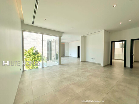 Kuwait City, Apartments, Flats, Houses & Villas, KWD 1100/month,  3 BR,  Three Master Bedroom Floor For Rent In Rawda
