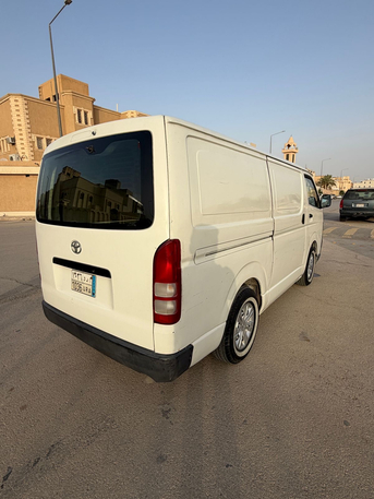 Al Malaz, Vehicles, Cars & Trucks , SAR 29000,  Toyota Hi-Ace,  2009,  Manual,  134000 KM,