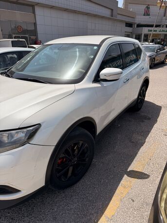 Dammam, Vehicles, Cars & Trucks , SAR 33500,  Nissan X-trial,  2015,  Automatic,  365000 KM,  For Sale: Nissan X-Trail  &ndash; White  Model: Nissan X-Trail Year:  Color: White Milea