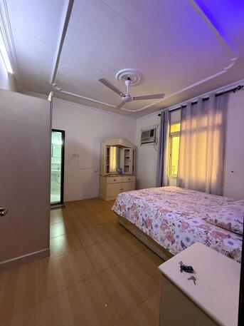 Gudaibiya, Apartments, Flats, Houses & Villas, BHD 130/month,  1 BR,  Fully Furnished Shayring Flat For Rent In Gudaibiya With Electricity -35529070