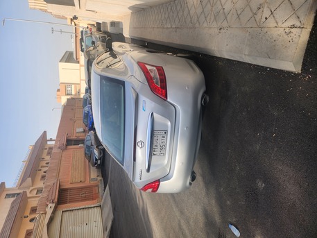 Riyadh, Vehicles, Cars & Trucks , SAR 35,  Nissan Maxima,  2011,  Automatic,  86 KM,  Mint Condition