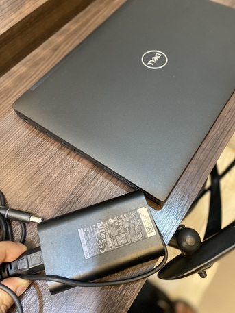 Riyadh, Computers, SAR 800,  Dell I7-8th-Dell Latitude 7490