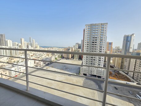 Juffair, Apartments, Flats, Houses & Villas, BHD 250/month,  Furnished,  Studio,  Breath Taking | Ultra-Modern | Balcony | Family Building | Facilities | Near Juffair Mall
