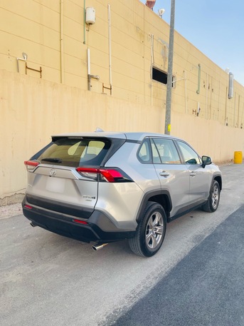 Al Malaz, Vehicles, Cars & Trucks , SAR 79000,  Toyota RAV4,  2022,  Automatic,  80000 KM,    Model , Single Owner.