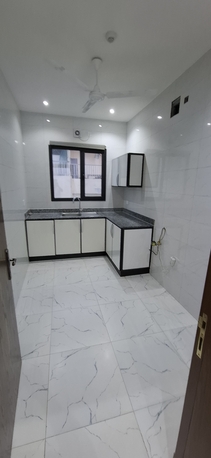 Salmaniya, Apartments, Flats, Houses & Villas, BHD 240/month,  2 BR,  SEMI FURNISHED 2 BHK FLAT FOR RENT INCLUDING EWA