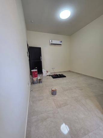Hidd, Apartments, Flats, Houses & Villas, BHD 180,  1 BR,  Flat With Ewa For Rent In Hidd