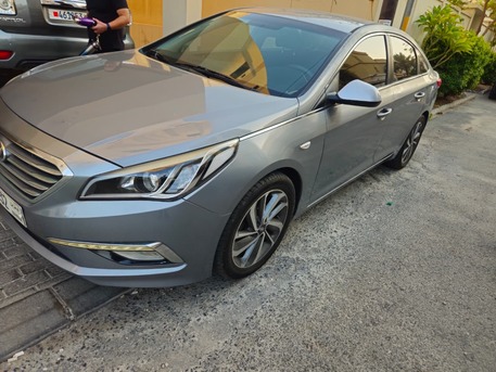 Manama, Vehicles, Cars & Trucks , BHD 2500,  Hyundai Sonata Limited,  2015,  Automatic,  140000 KM,  Hyundai Sonata | Excellent Condition | Full Option | Family Used | Ready To Drive