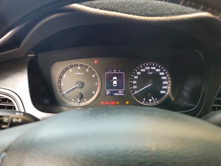 Manama, Vehicles, Cars & Trucks , BHD 2500,  Hyundai Sonata Limited,  2015,  Automatic,  140000 KM,  Hyundai Sonata | Excellent Condition | Full Option | Family Used | Ready To Drive