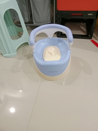 Riyadh, Baby & Kid Stuff, SAR 600,  Baby Cot Baby High Chair Baby Stuff, Poty Seat